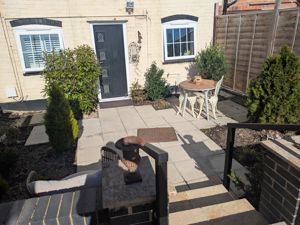 Photo 5- click for photo gallery